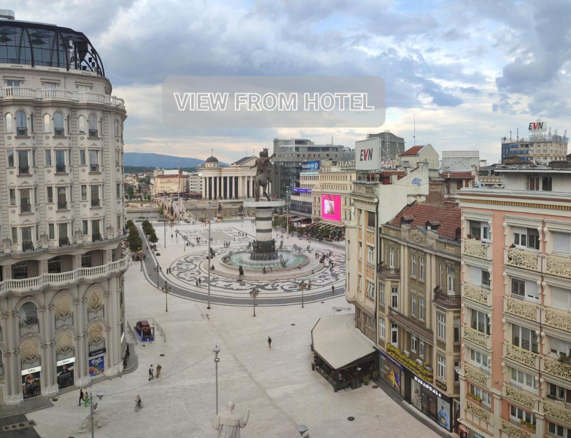 Hotel Square Скопье Экстерьер фото